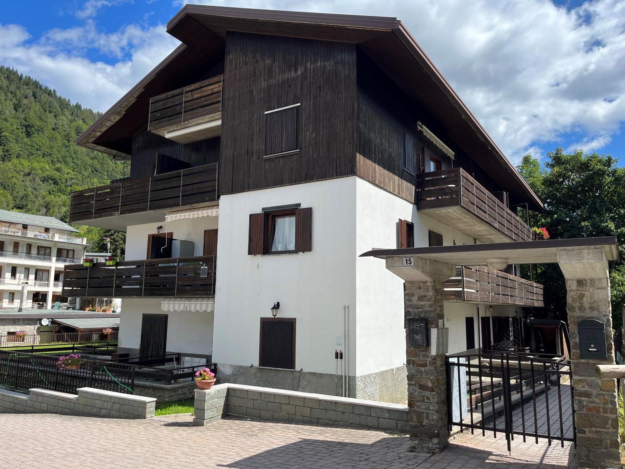 Giava'S Mountain Place Aprica Eksteriør bilde